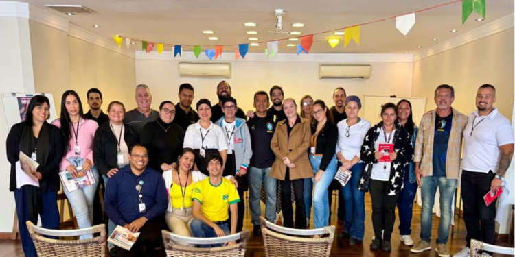 SINTHORESS realiza reunião com os trabalhadores do Grand Hotel