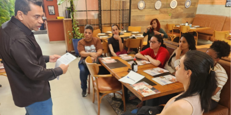 Assembleia no Restaurante Ibéricos, em Santos